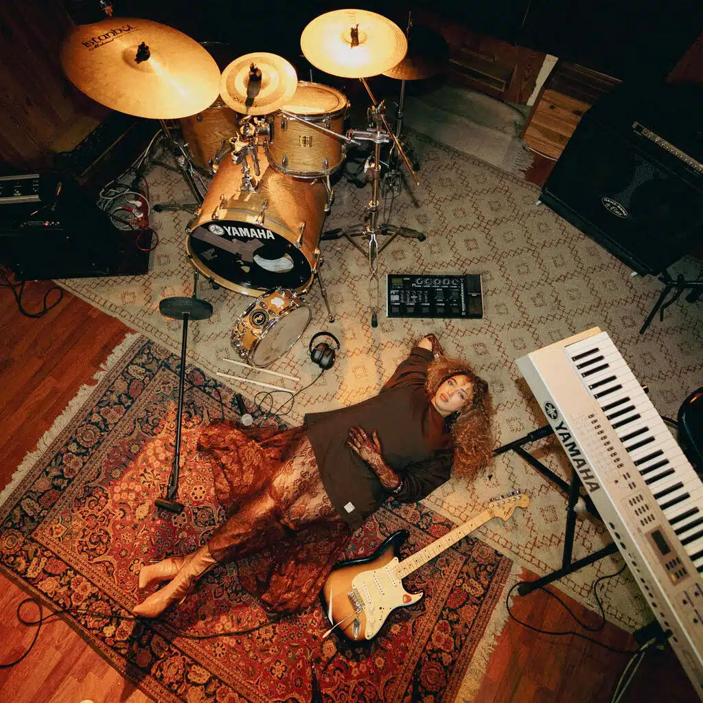 QELBI MDAMER (LIVE SESSION)