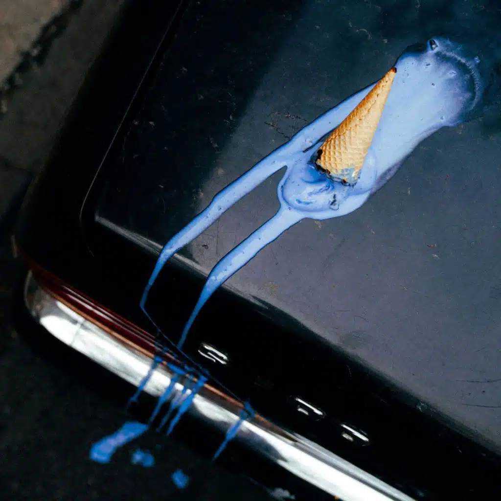 C'EST BLEU L'AMOUR