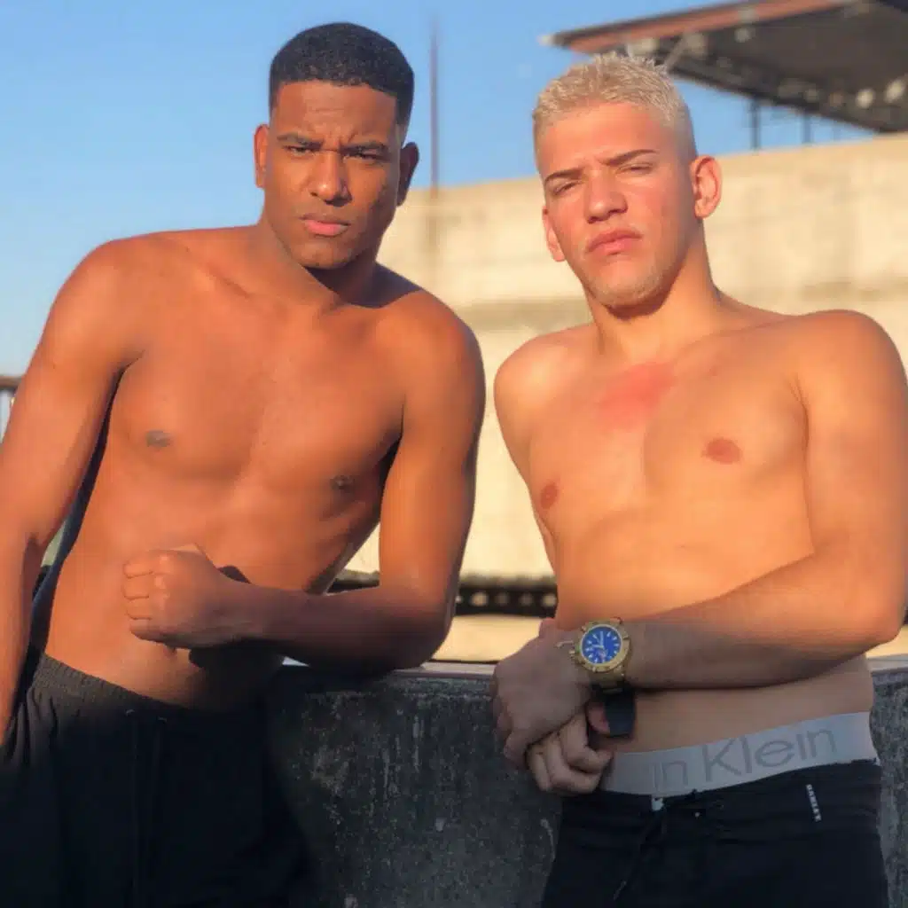 Duas Palavras