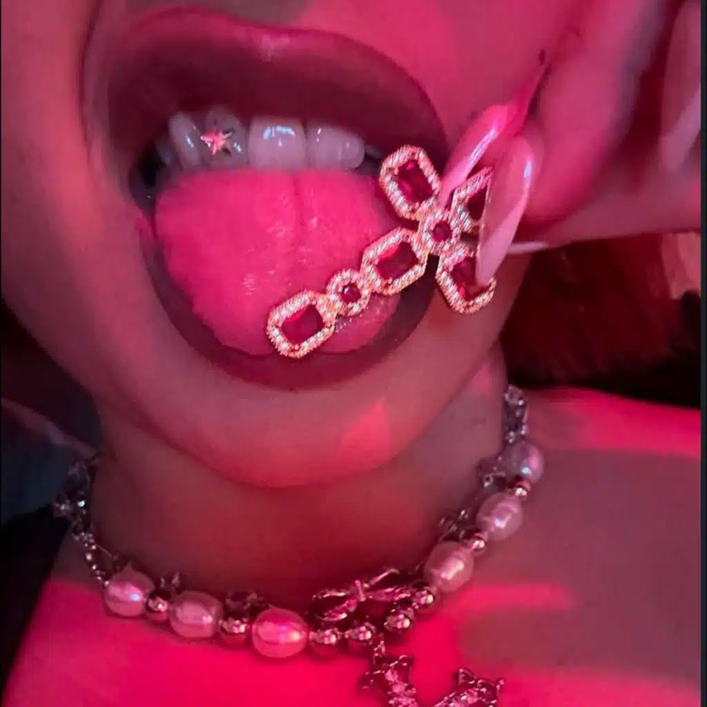 Dame Una Noche Mas
