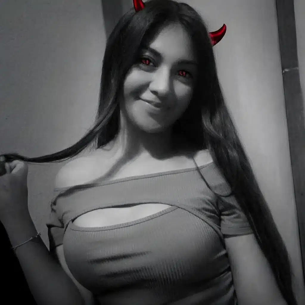 Morenita linda