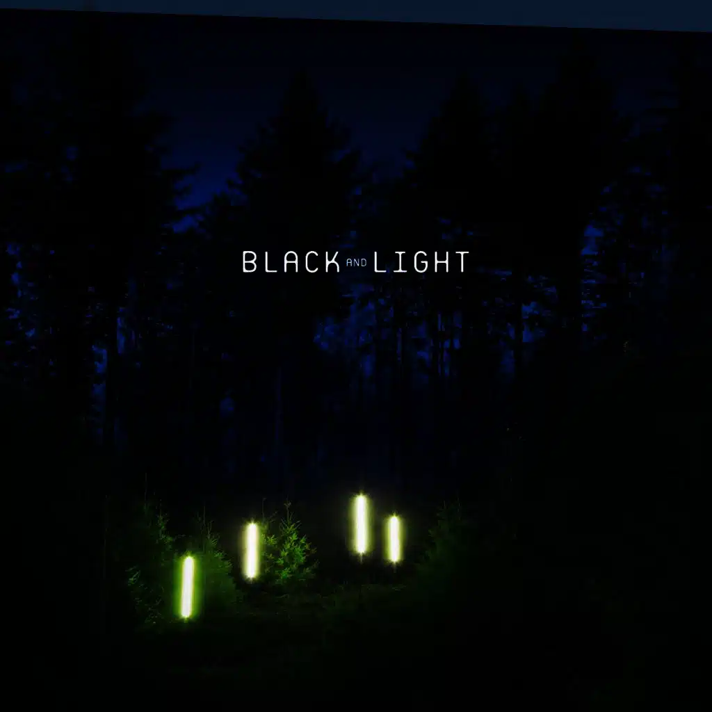 Black&light
