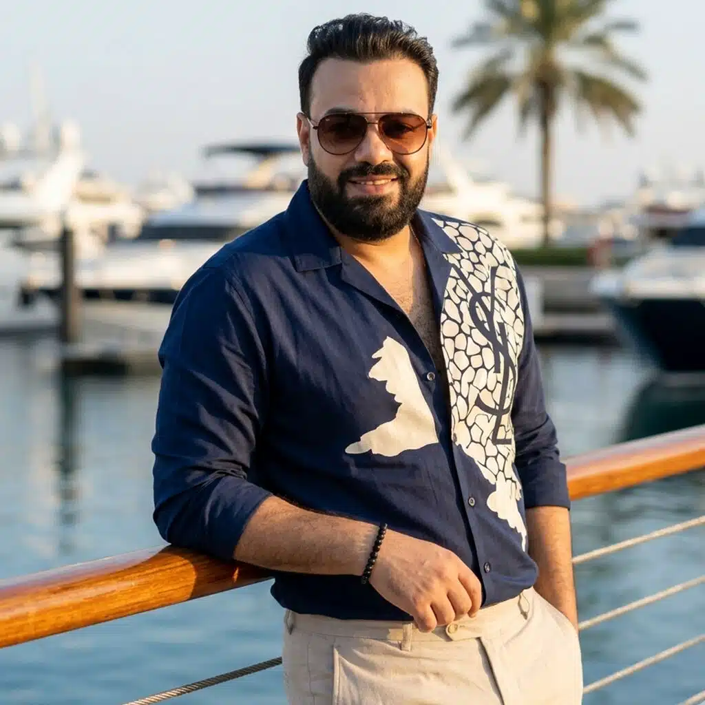 ياجميل يالي هنا