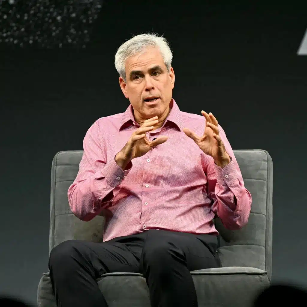 He went after social media. AI is next. (with Jonathan Haidt)