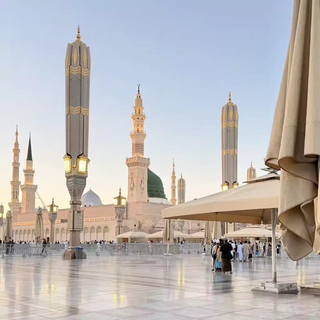 بدرٍ طلع | أنشودة في مدح المصطفى ﷺ