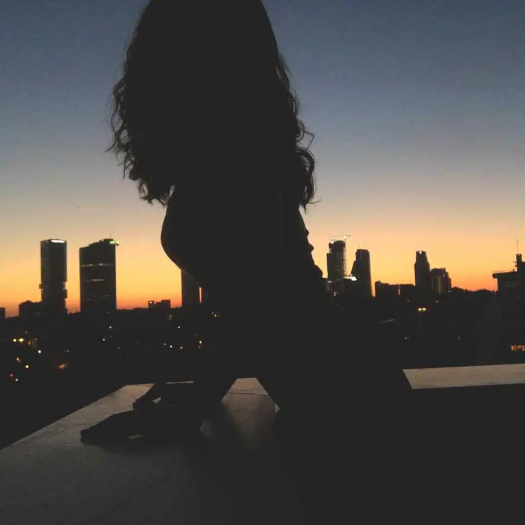 Sen Istersin (feat. Canozan)