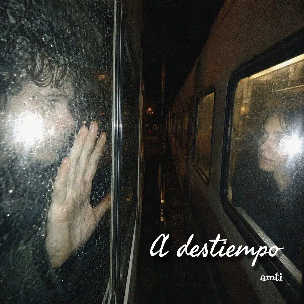 A destiempo