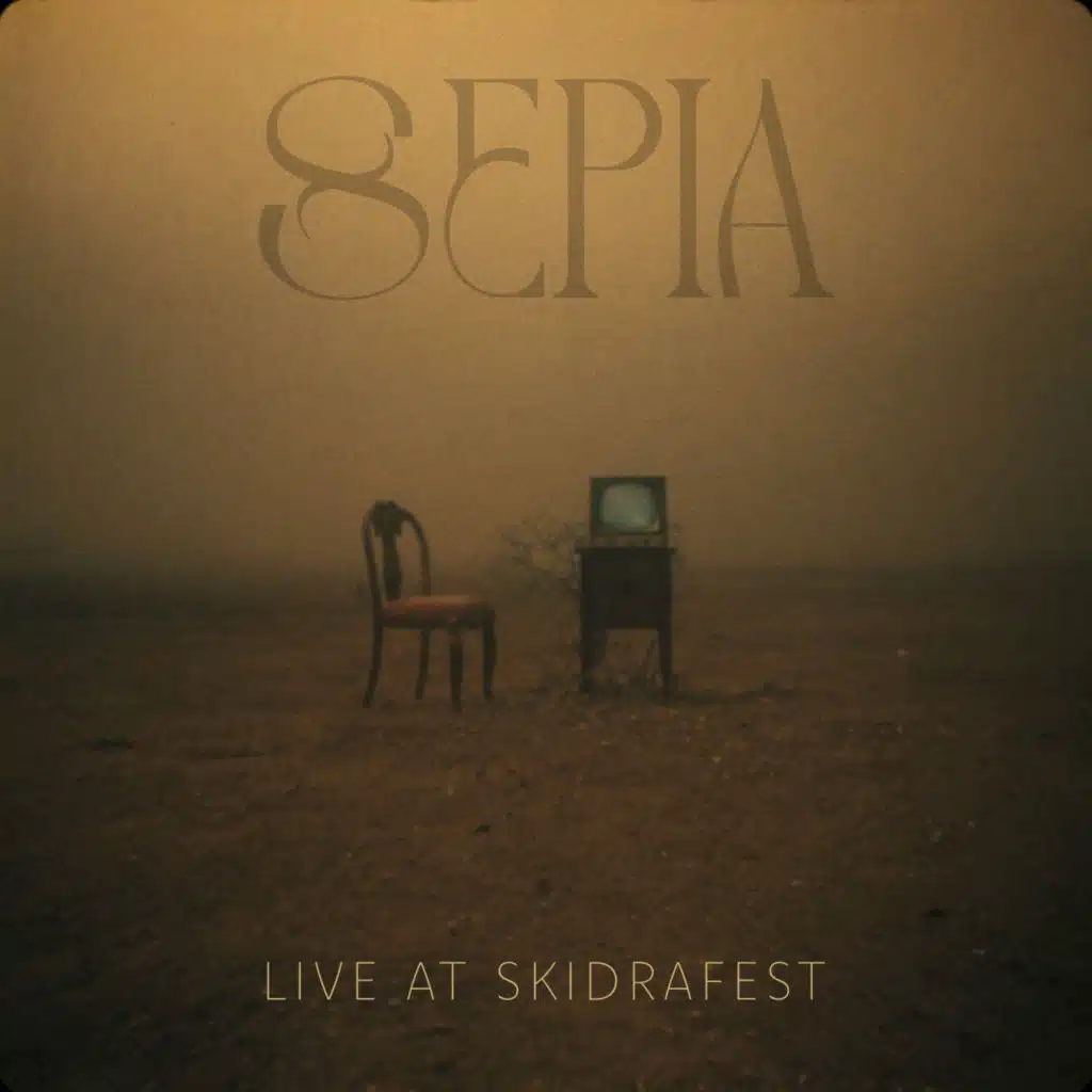 Live at SkidraFest