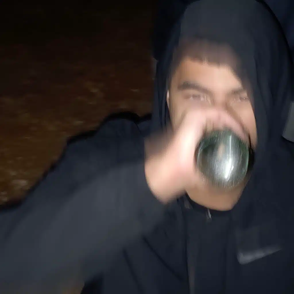 مش مستاهلة (feat. prastyadh1)