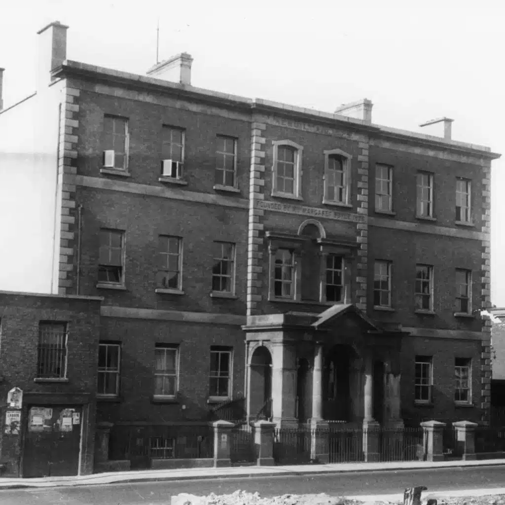 Inside the Coombe: 200 Years of Maternity Care