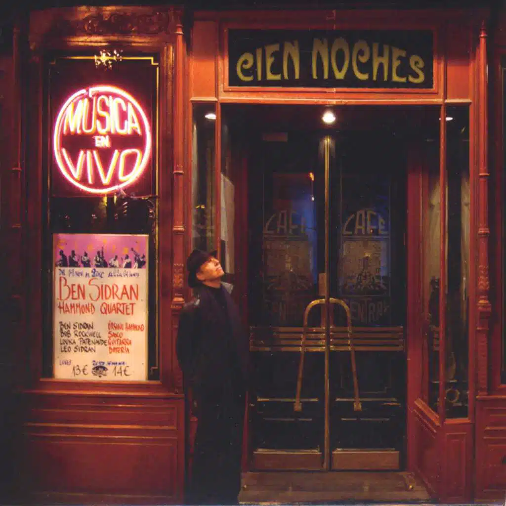 Cien Noches (One Hundred Nights at the Cafe Central)