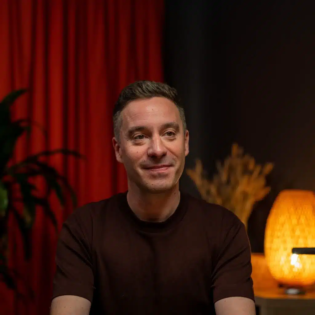 “Culture is stagnant, so politics is stuck” – playwright James Graham | Radical Thinking