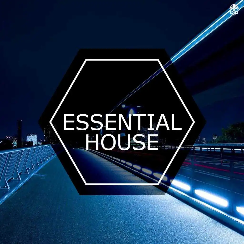 Essential House (feat. K.B. Starr, Kèdo Rebelle, Rich Boy & Moe Monroe)