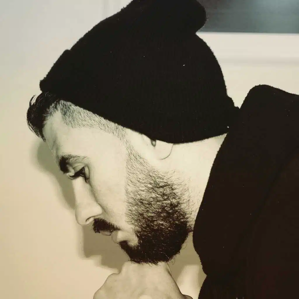 الوجه الآخر