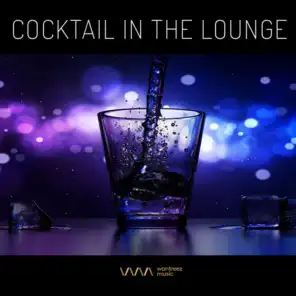 Cocktail in the Lounge