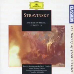 Stravinsky: Pulcinella; Le Sacre du printemps