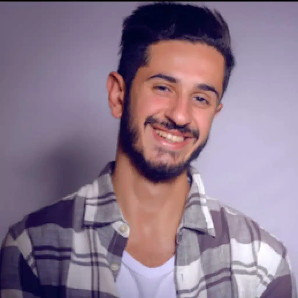 اتفتحت سيرتك