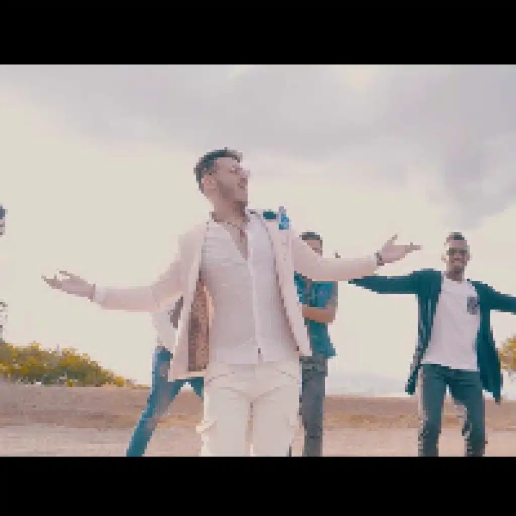 شافوني معها