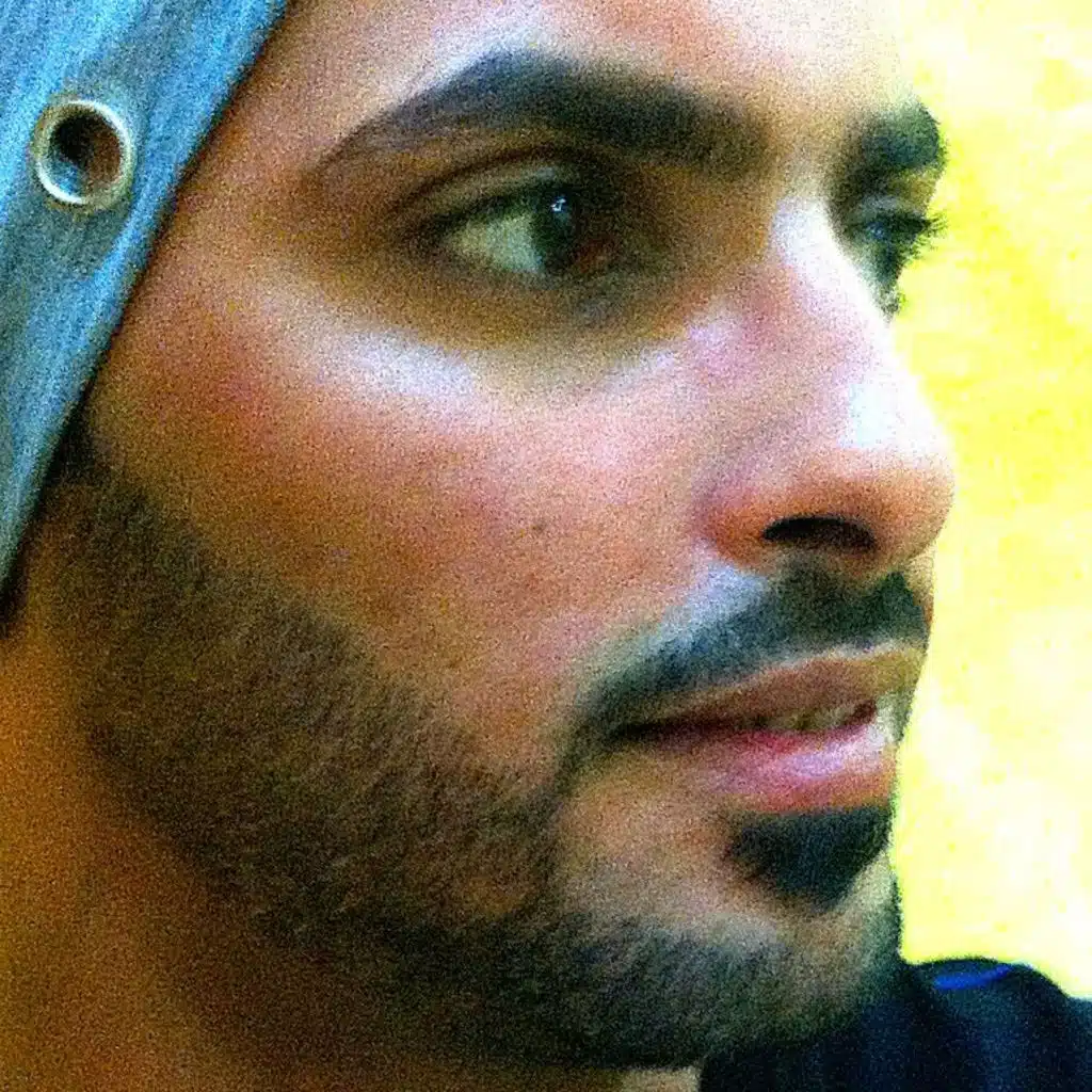 طنش يا قلبي الحب