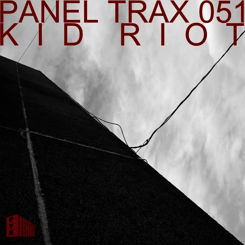 Panel Trax 051