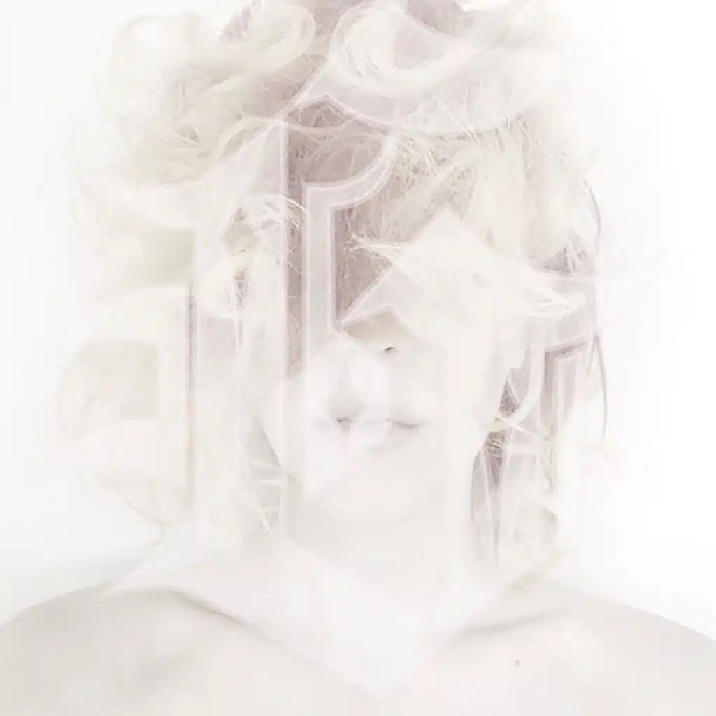 Outer Space (feat. Genevieve)