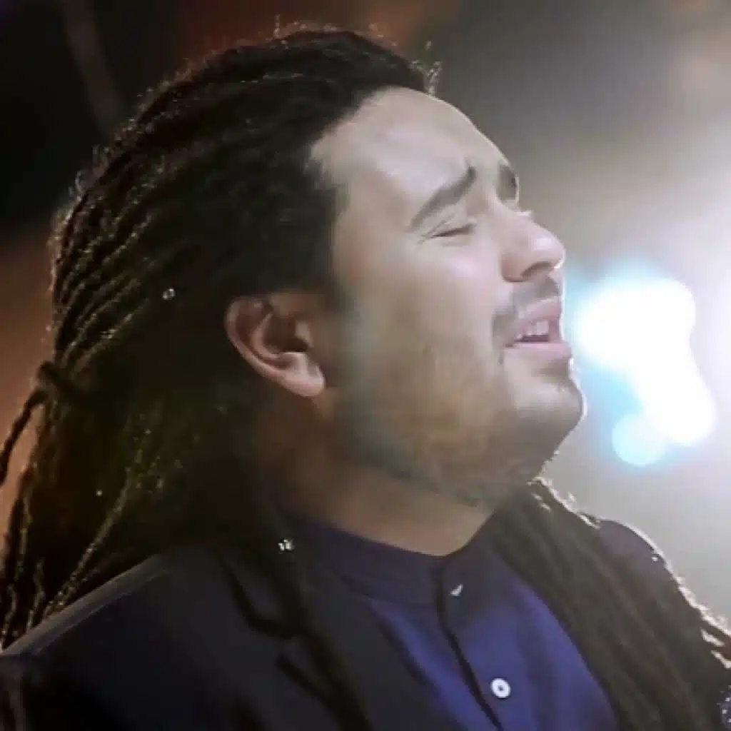 كل ابن ادم تراب