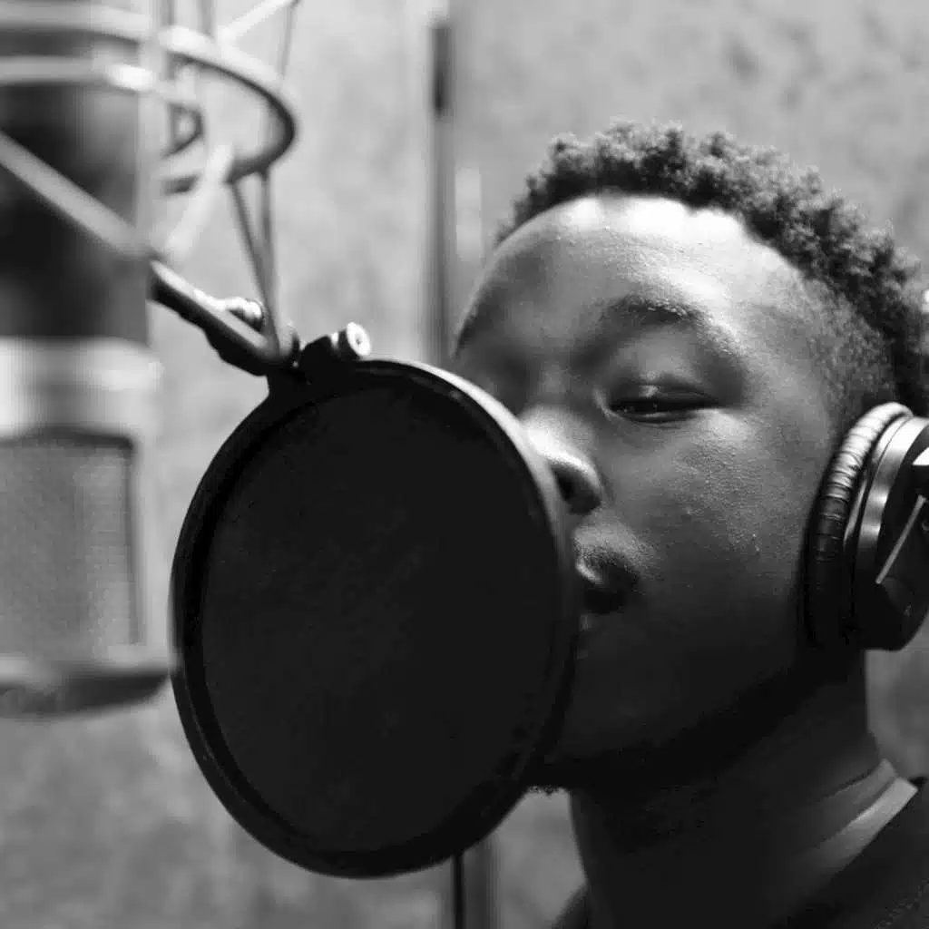 Cloud 9 (feat. Lanza & Samantha Esposito)