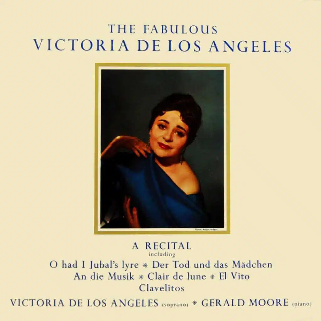 Victoria De Los Angeles and Gerald Moore