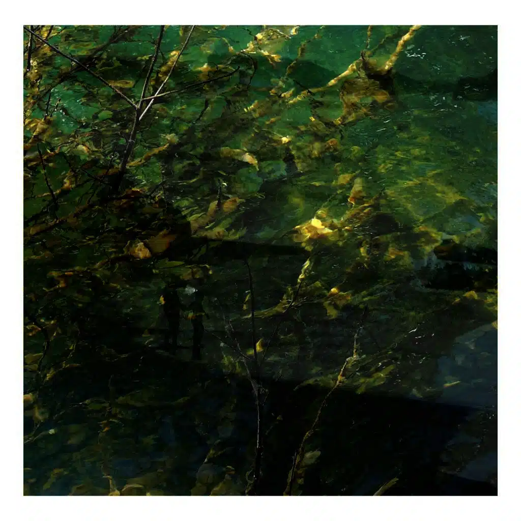 Un lago bajo el océano