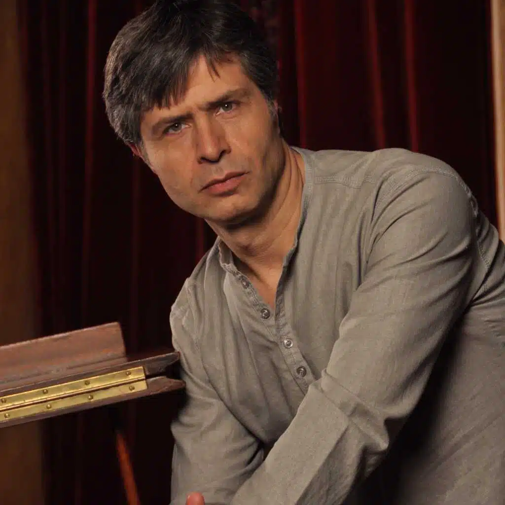 Avalanche (feat. Nadia Eimandoust, Pezhham Akhavass & Buddy Mohmed Daf Version)