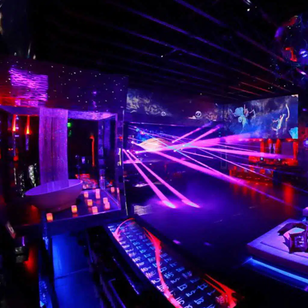 Full House ( Orginal Mix )