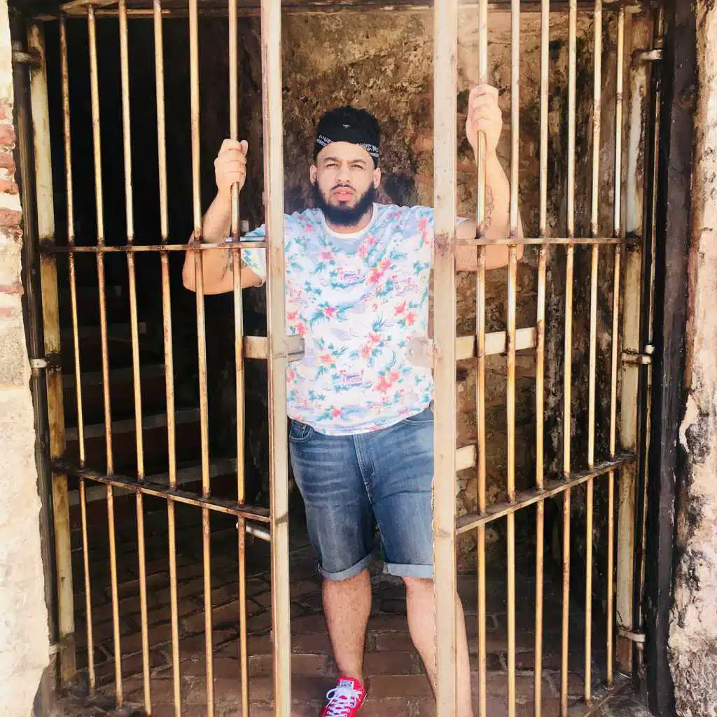 Tell 'Em (feat. 5150 Reese)