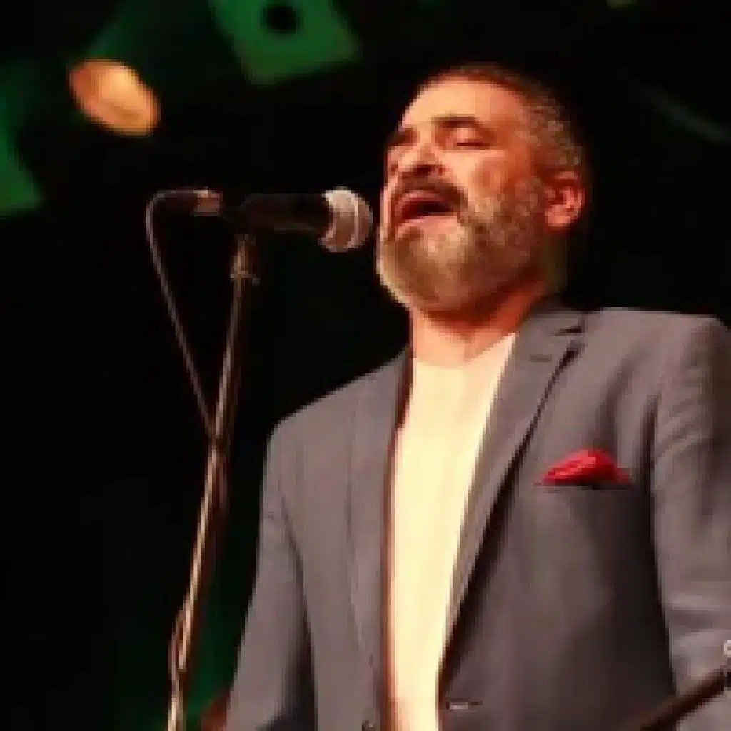 على بلد المحبوب وديني