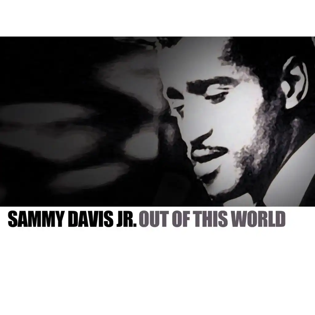 Johnny Carson Introduces Sammy Davis Jr