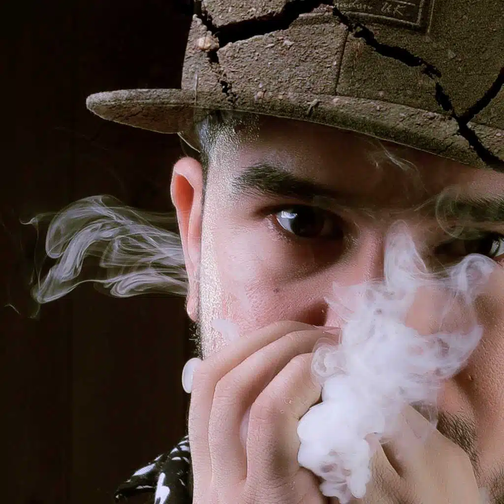 ما ينباك لو ينلم