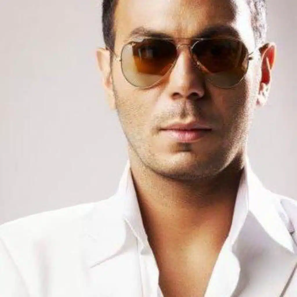 عينك جوا عيني (مع فيني)