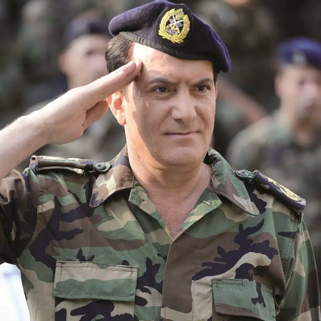 ايد من حديد