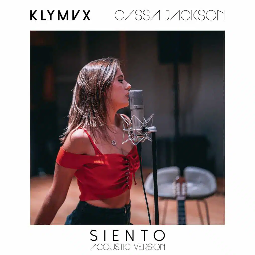 Siento (Acoustic Version) [feat. Cassa Jackson]