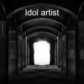 Idol artist