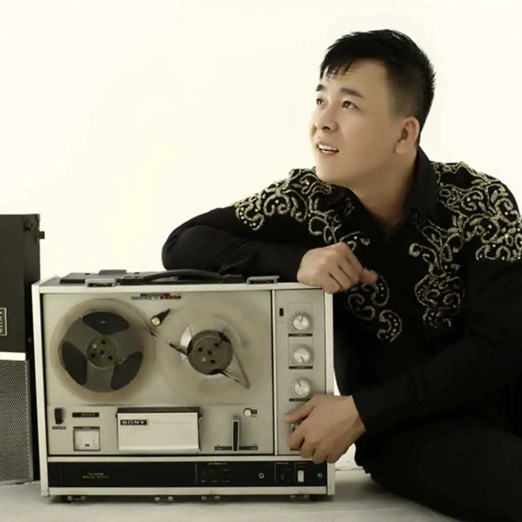 Cát Bụi Tình Đời