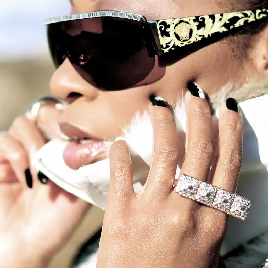 Frankie with Free Bonus Track 'Drunk Love'