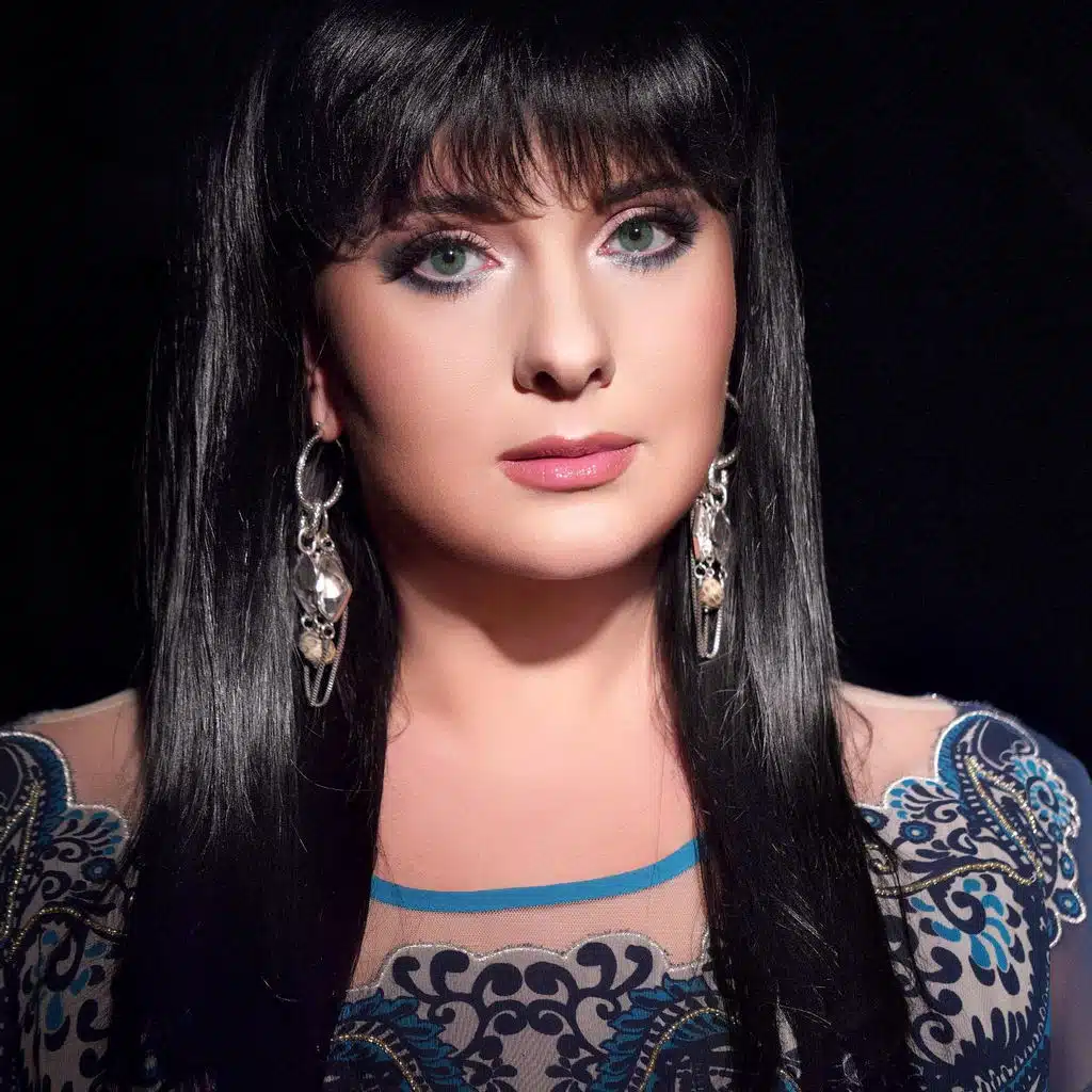 За синей рекой