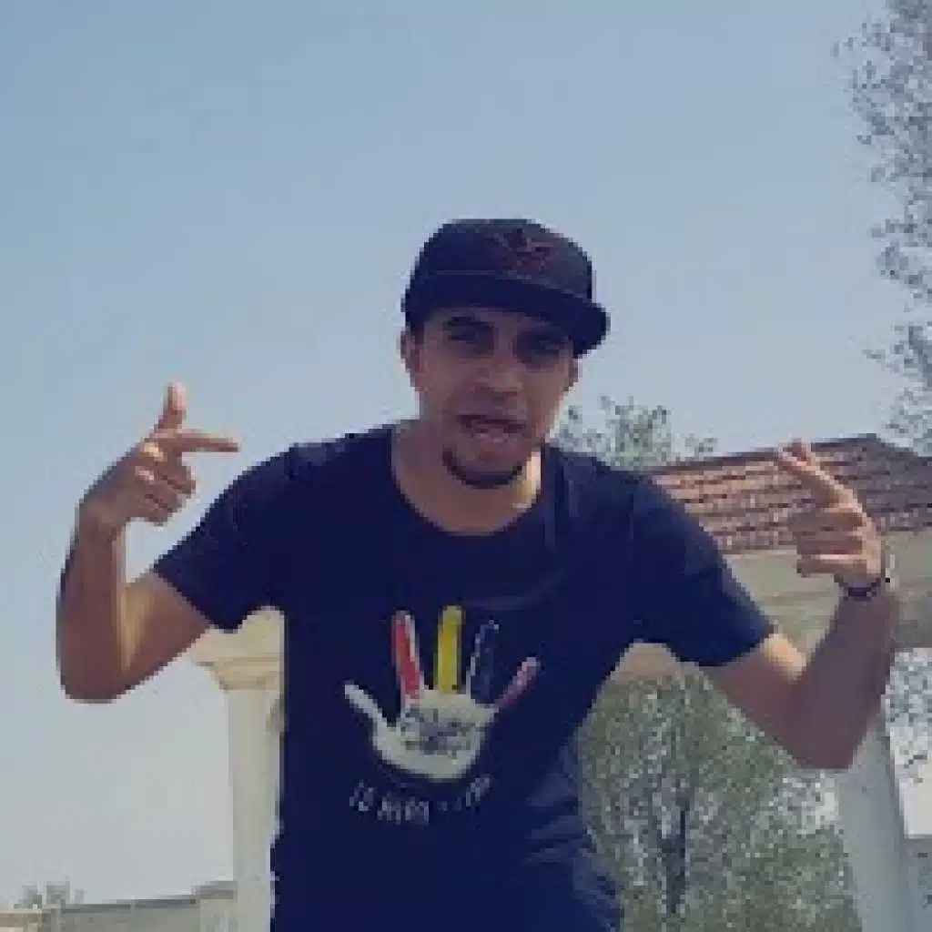 انا انسان قوي