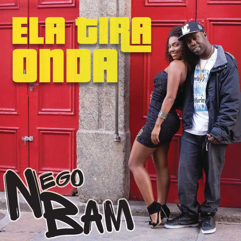 Ela Tira Onda (Video)