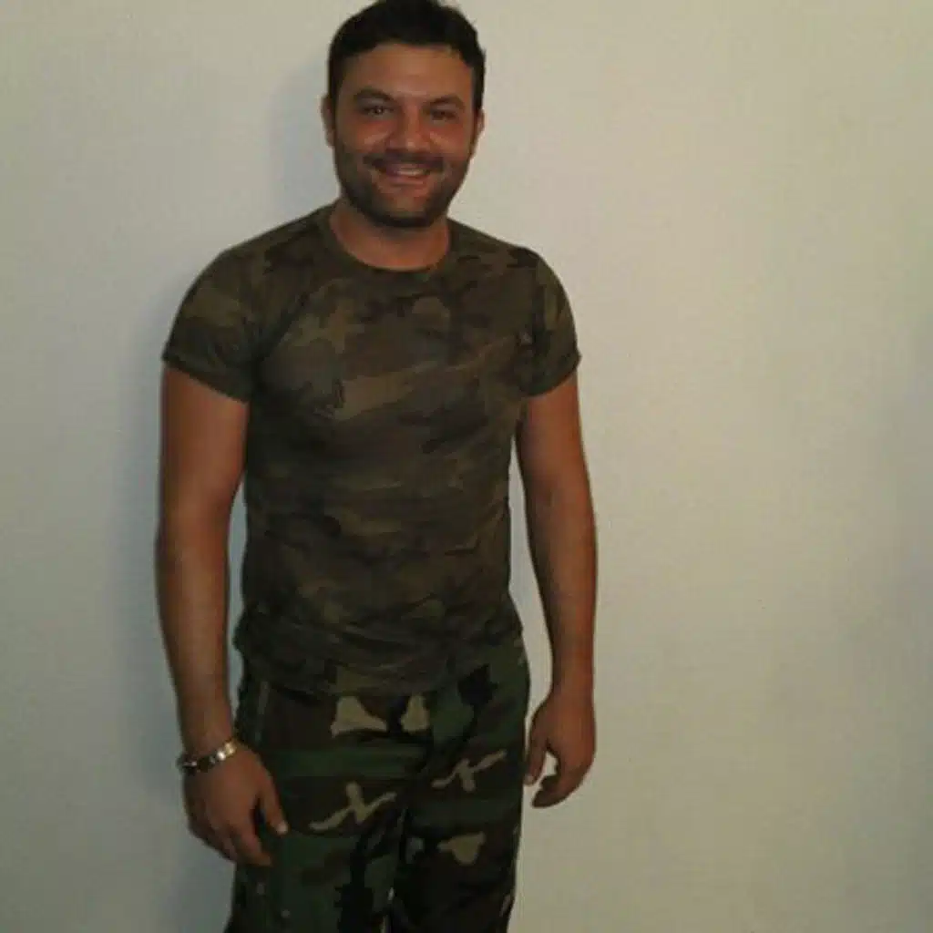 عم يبكي لبنان