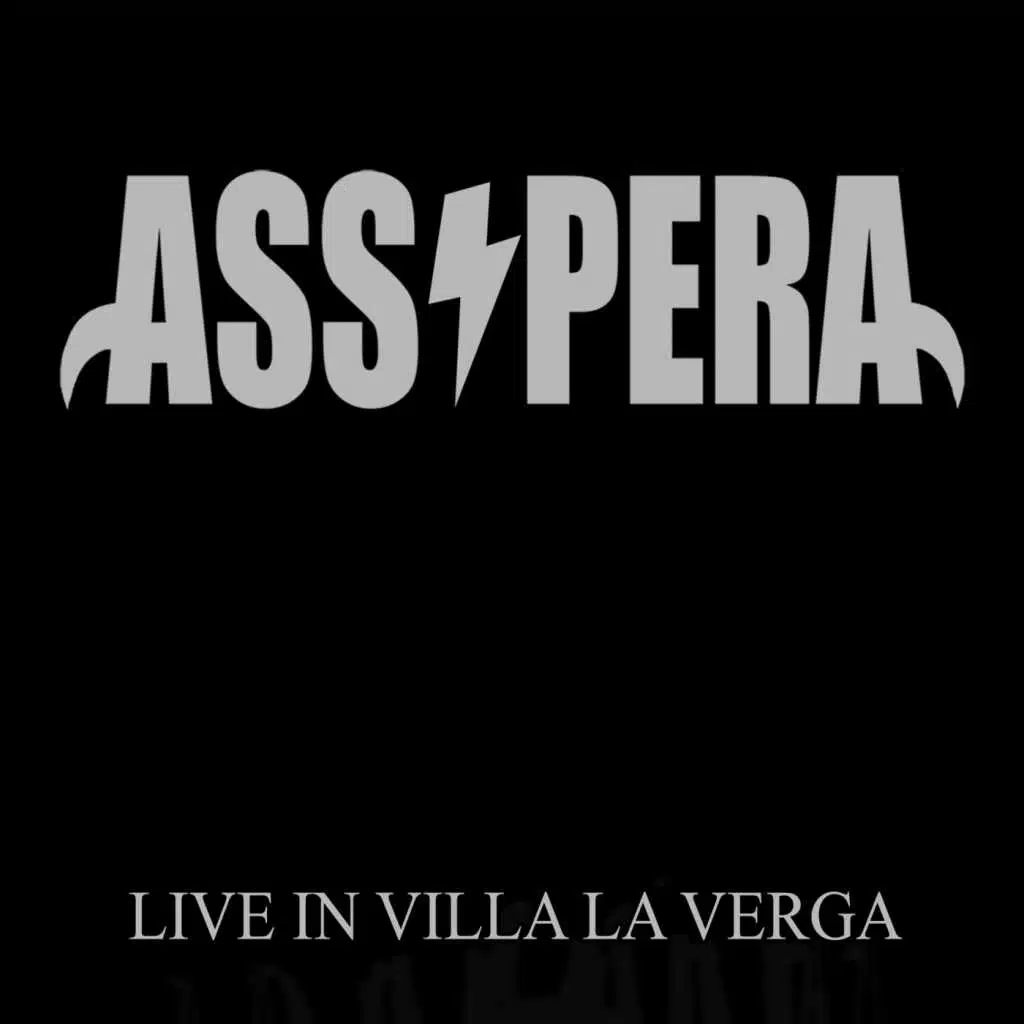 Live in Villa la Verga