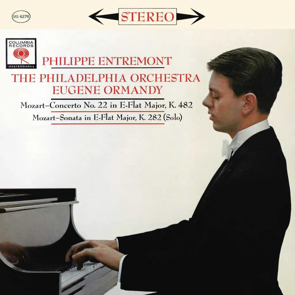 Mozart: Piano Concerto No. 22 & Piano Sonata No. 4