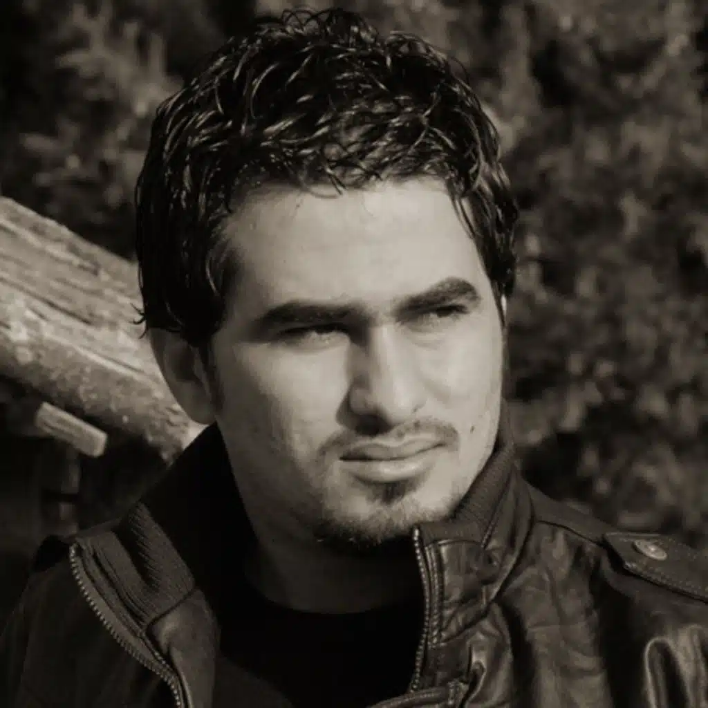 مشتاق الحنانك