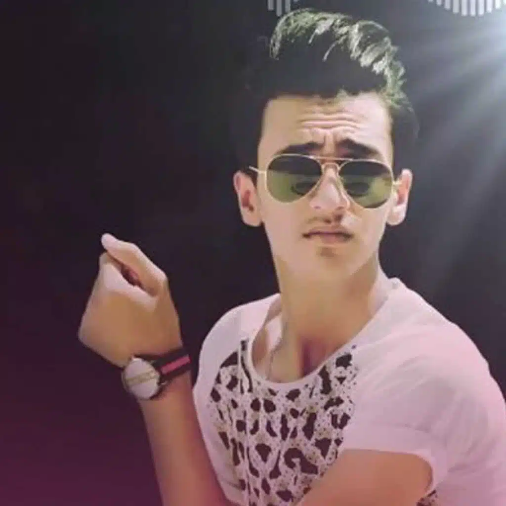 اي والله مشتاقلك