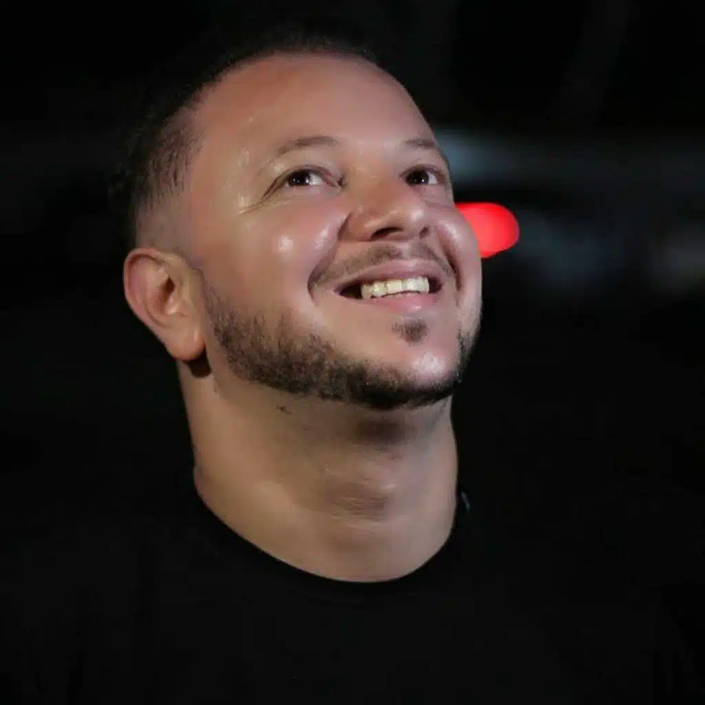 عطوها شيشة(مع Hichem Smati)